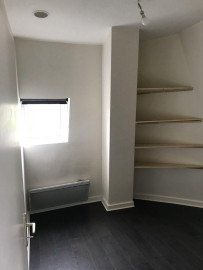 
                                                                                        Location
                                                                                         Beau 2 pièces à Paris 18ème