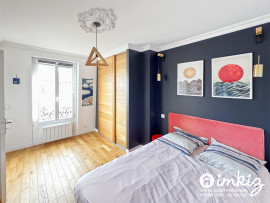
                                                                                        Vente
                                                                                         Beau 2 pièces dans un immeuble Haussmannien