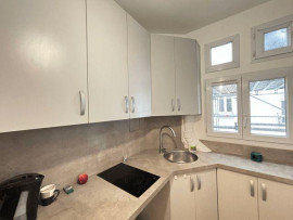 
                                                                                        Location
                                                                                         Beau 2 pièces de charme à Paris 15è