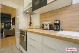 Location
Beau 2 piéces entiérement rénové et meuble