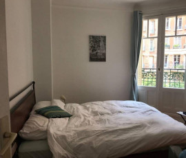 
                                                                                        Location
                                                                                         Beau 2 pièces lumineux secteur Beaugrenelle