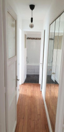 
                                                                                        Location
                                                                                         Beau 2 pièces meublé, lumineux et refait à neuf