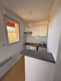 
                                                                                        Location
                                                                                         Beau 2P 35m² avec balcon sans vis-à-vis