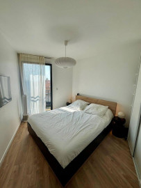 
                                                                                        Location
                                                                                         Beau 2P 42m² meublé très lumineux