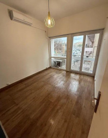 
                                                                                        Location
                                                                                         Beau 2P 44 m² refait à neuf proche Vieux Port