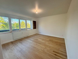 
                                                                                        Location
                                                                                         Beau 2P 45m² rénové lumineux et spacieux