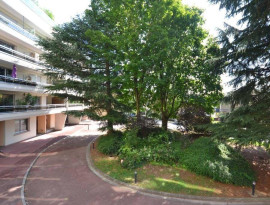
                                                                                        Location
                                                                                         Beau 2P 56m² meublé avec terrasse sans vis-à-vis