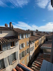 
                                                                                        Location
                                                                                         Beau 2P meublé 30m² Aix Centre Historique