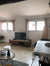 
                                                                                        Location
                                                                                         Beau 2P meublé 30m² Aix Centre Historique