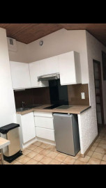 
                                                                                        Location
                                                                                         Beau 2P meublé 30m² très bon état