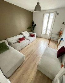 
                                                                                        Location
                                                                                         Beau 2P meublé 33m² Novembre 2024 à Juin 2025