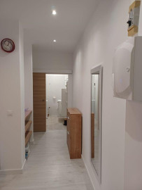 
                                                                                        Location
                                                                                         Beau 2P meublé 36m² entièrement rénové avec balcon