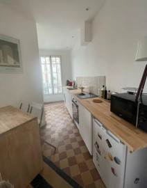 
                                                                                        Location
                                                                                         Beau 2P meublé 40m² récemment rénové