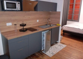 
                                                                                        Location
                                                                                         Beau 2P meublé 43m² rénové