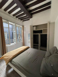 
                                                                                        Location
                                                                                         Beau 2P meublé 44m² proche de l'Hôtel de Ville