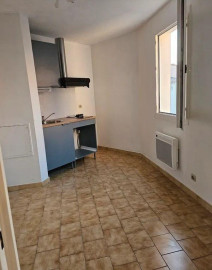 
                                                                                        Location
                                                                                         Beau 2P meublé 48m² avec balcon