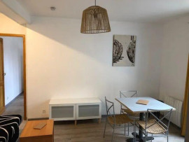 
                                                                                        Location
                                                                                         Beau 2P meublé 49m² rare à Valenciennes