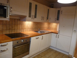 
                                                                                        Location
                                                                                         Beau 2P meublé 53m² sur jardin privatif