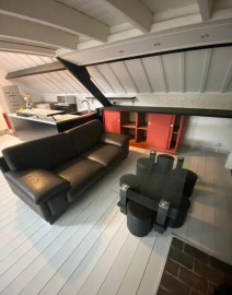 
                                                                                        Location
                                                                                         Beau 2P meublé 60m² style loft