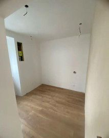 
                                                                                        Location
                                                                                         Beau 2P meublé et rénové 35m² Quartier Zola