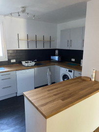 
                                                                                        Location
                                                                                         Beau 3 pièces meublé