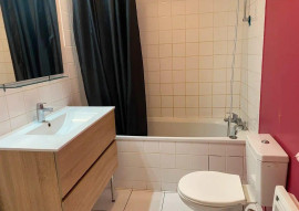 
                                                                                        Location
                                                                                         Beau 3P 50m² avec parking FAUBOURG 3 MAISONS