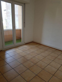 
                                                                                        Location
                                                                                         Beau 3P 50m² avec terrasse lumineux et calme