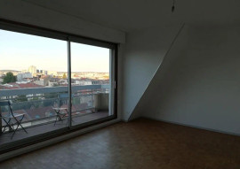 
                                                                                        Location
                                                                                         Beau 3P 63m² avec balcon