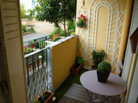 
                                                                                        Location
                                                                                         Beau 3P 66m² avec balcon