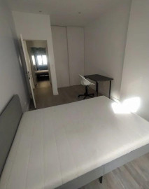 
                                                                                        Location
                                                                                         Beau 3P meublé 48m2 Cours Fauriel