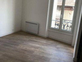 
                                                                                        Location
                                                                                         Beau 3P meublé 51m² refait à neuf