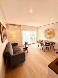 
                                                                                        Location
                                                                                         Beau 3P meublé 55m² avec terrasse sud 10m² Vue mer