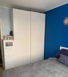 
                                                                                        Location
                                                                                         Beau 3P meublé 56m² traversant et très lumineux