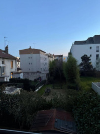
                                                                                        Location
                                                                                         Beau 3P meublé 83m² confortable