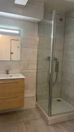 
                                                                                        Location
                                                                                         Beau F2 48m² Ave Leon Blum proche facs