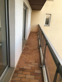 
                                                                                        Location
                                                                                         Beau F2 de 50m² avec balcon en centre Ville