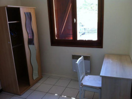 
                                                                                        Location
                                                                                         Beau studio 19m² meublé sur jardin Croix de pierre