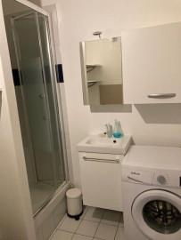 
                                                                                        Location
                                                                                         Beau studio, 2 mn à pied gare de Pontoise