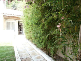 
                                                                                        Location
                                                                                         Beau studio 20m² terrasse jardin pour étudiant