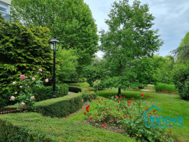 
                                                                                        Vente
                                                                                         Beau studio 27 m² en rez de jardin exposé Sud