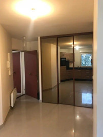 
                                                                                        Location
                                                                                         Beau studio 30m² avec chambre séparée