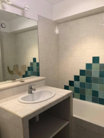 
                                                                                        Location
                                                                                         Beau studio cosy 33m²  refait, et meublé Paris 6