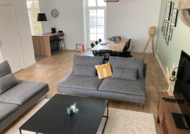 
                                                                                        Location
                                                                                         Beau studio dans maison en coliving proche Rennes