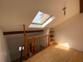 
                                                                                        Location
                                                                                         Beau studio de 23m²