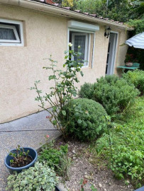 
                                                                                        Location
                                                                                         Beau studio de 25m² meublé