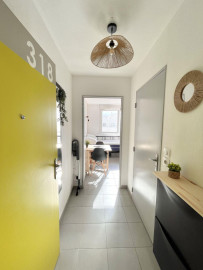 
                                                                                        Location
                                                                                         Beau studio meublé 16m² dans résidence étudiante