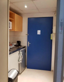 
                                                                                        Location
                                                                                         Beau studio meublé 17m² Parc de Champagne