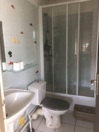 
                                                                                        Location
                                                                                         Beau studio meublé 18m² toutes charges comprises