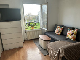 
                                                                                        Location
                                                                                         Beau studio meublé 20m² au Blanc-Mesnil