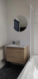 
                                                                                        Location
                                                                                         Beau studio meublé 20m² dans rue calme